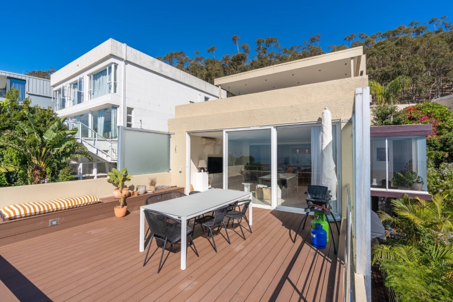 3 Bedroom Property for Sale in Green Point Western Cape